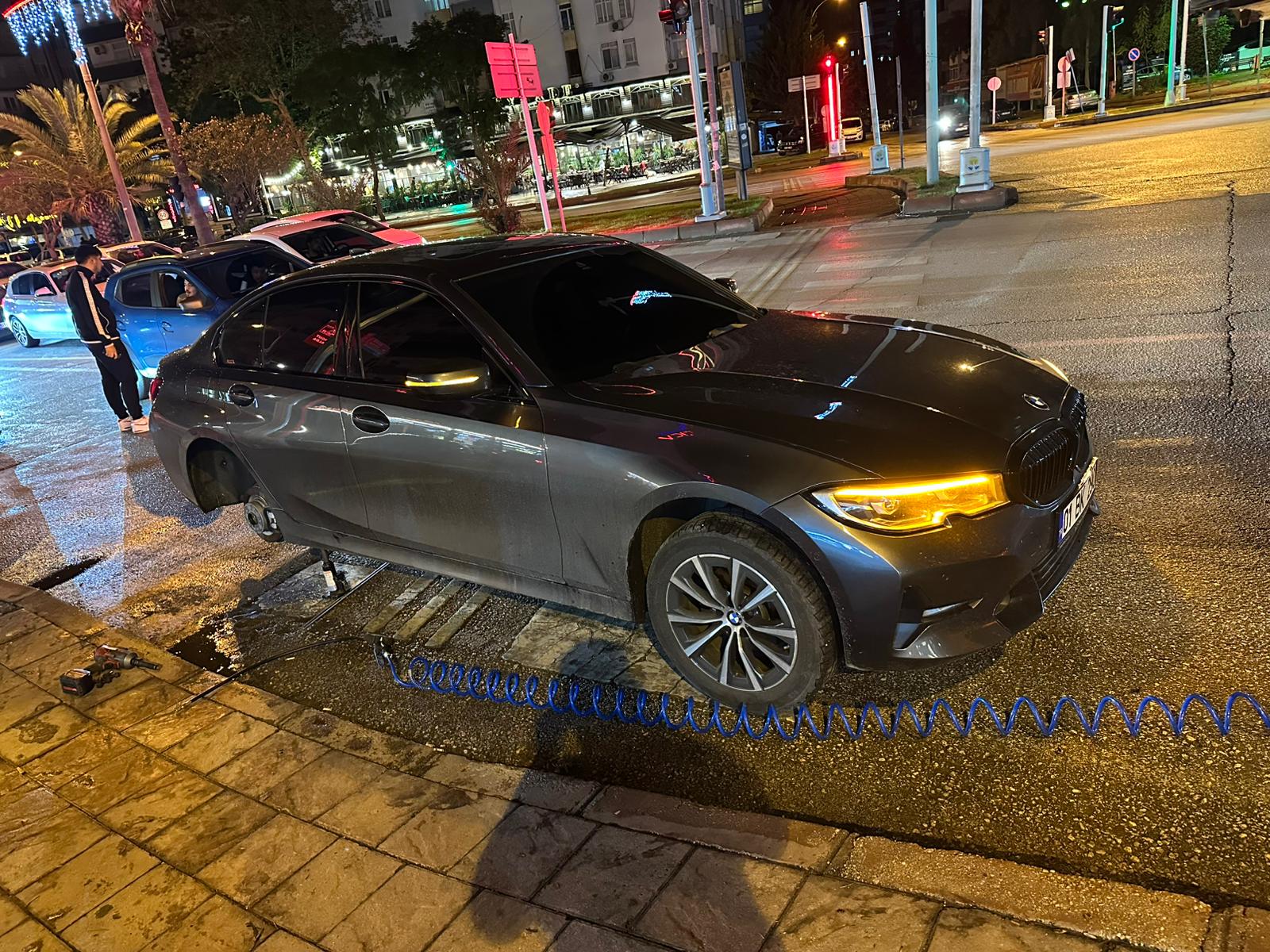 Sarıçam bölgesi mobil lastik servisi